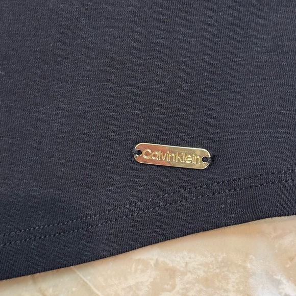 Calvin Klein Women's Short Sleeve Top with Pearls Logo. New with tags - Picture 8 of 8